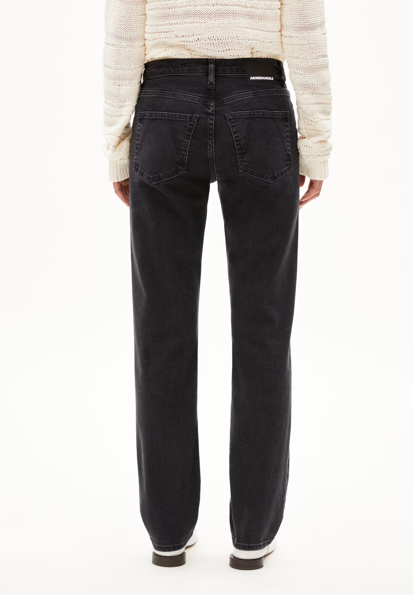 CARENAA STRAIGHT FIT MID WAIST JEANS | EBONY BLACK