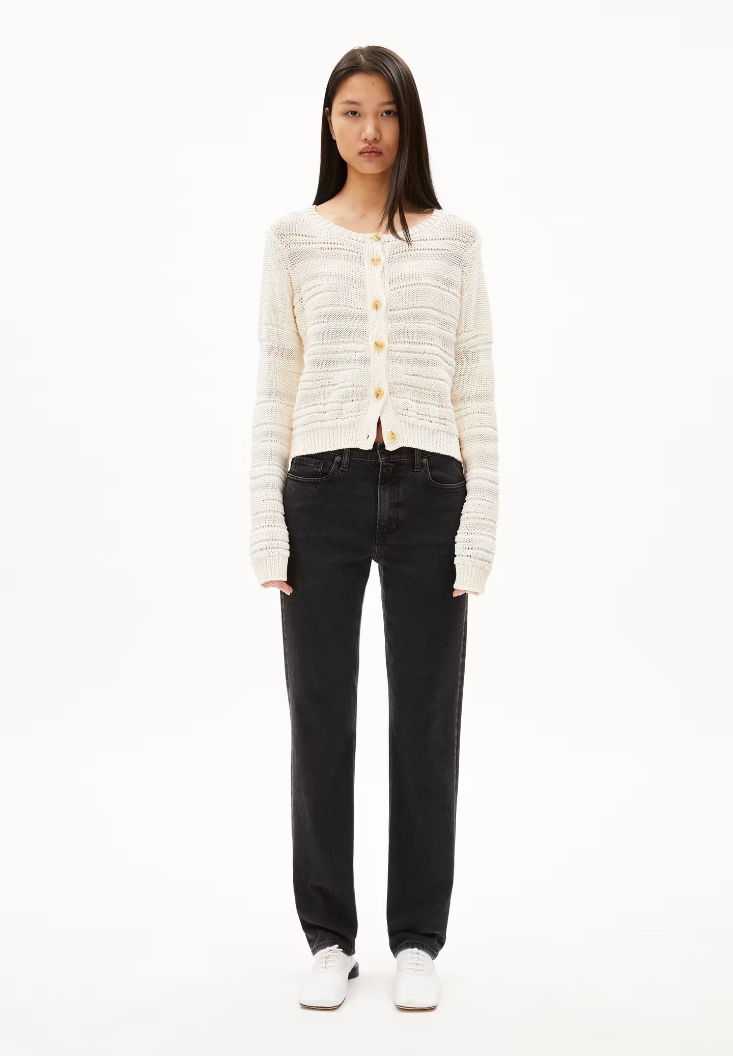 CARENAA STRAIGHT FIT MID WAIST JEANS | EBONY BLACK