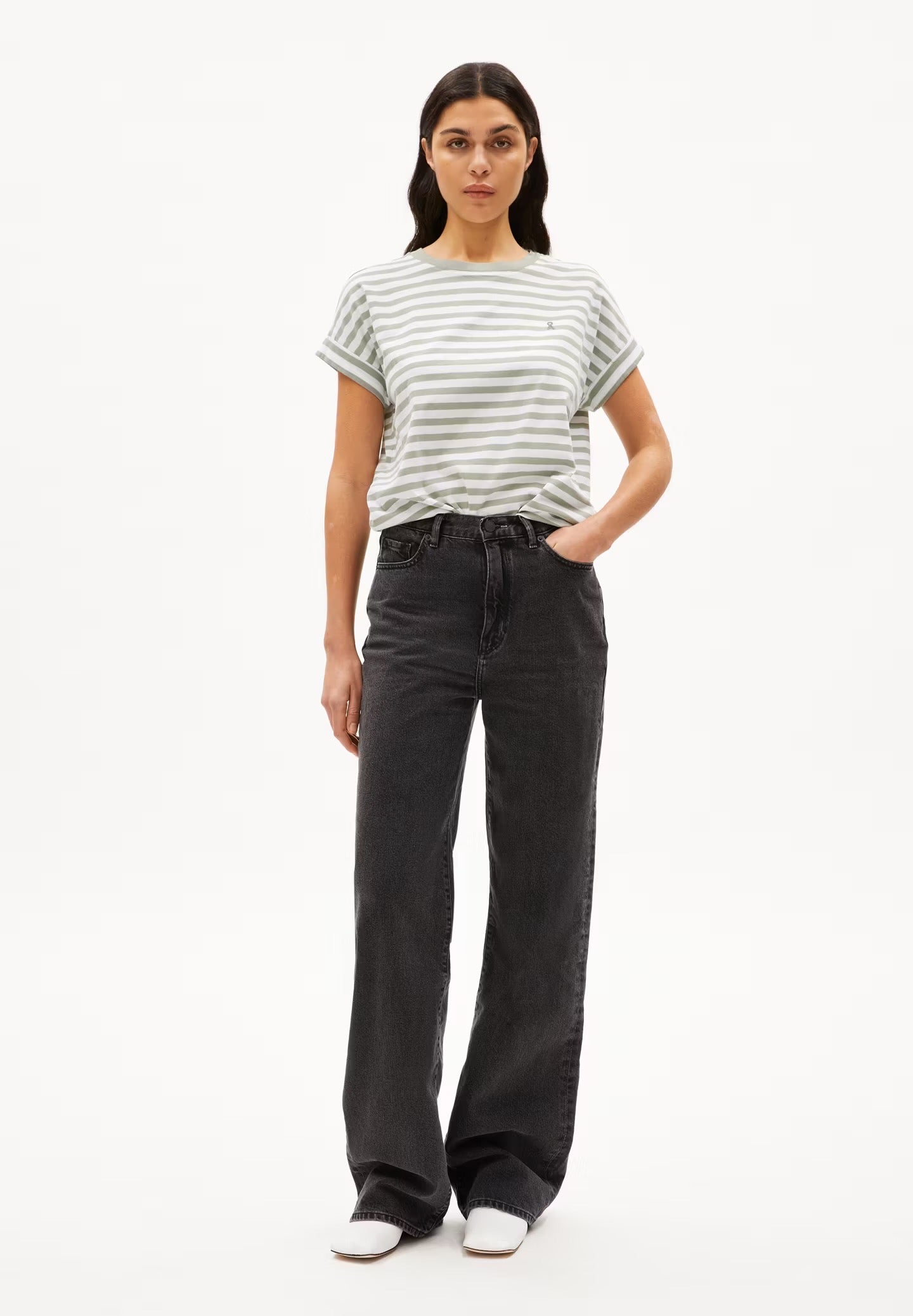 IDAARA ORGANIC COTTON T-SHIRT | WHITE-SEAGREEN