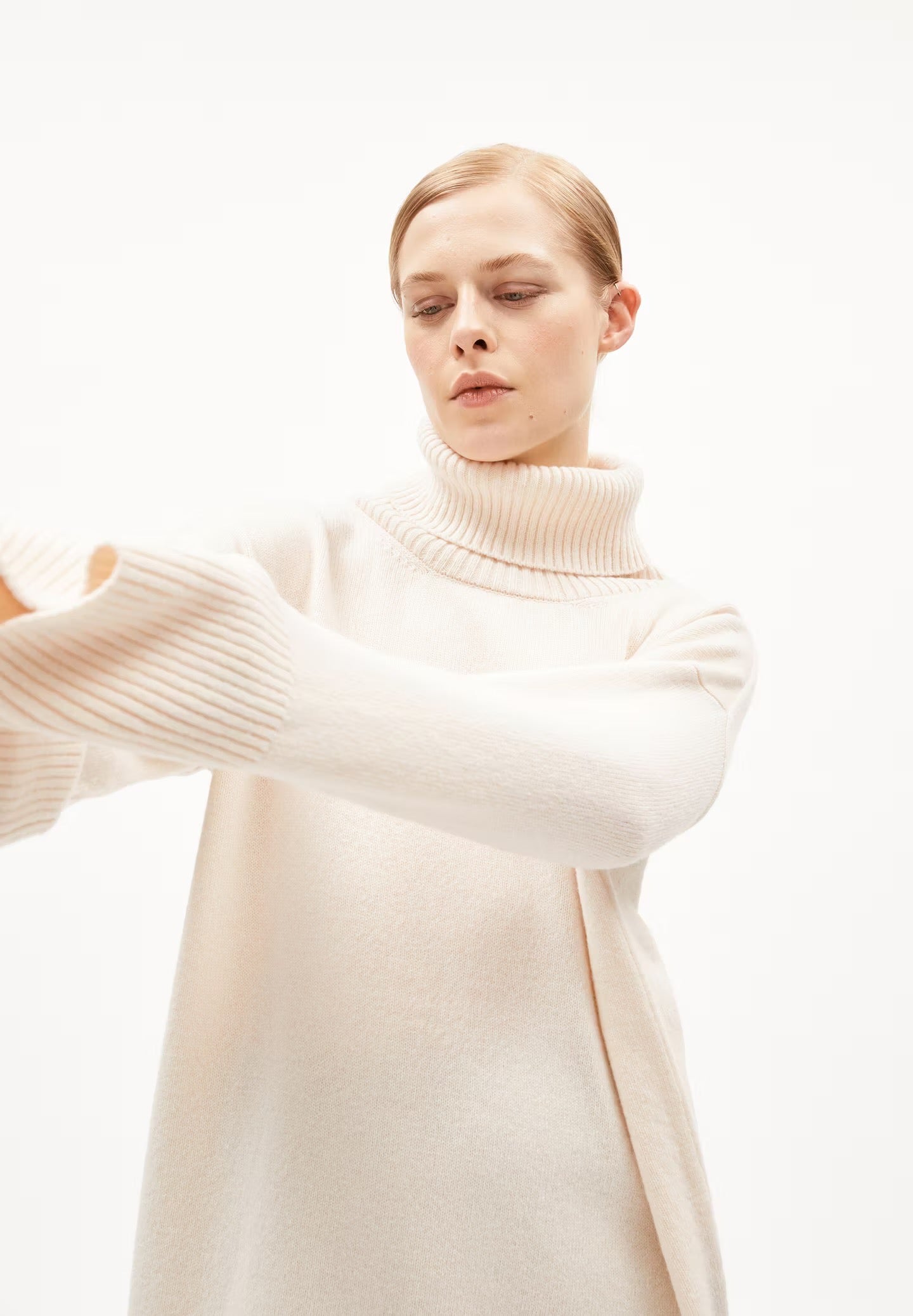 ARDIAA LOOSE FIT ORGANIC WOOL MIX JUMPER | OATMILK