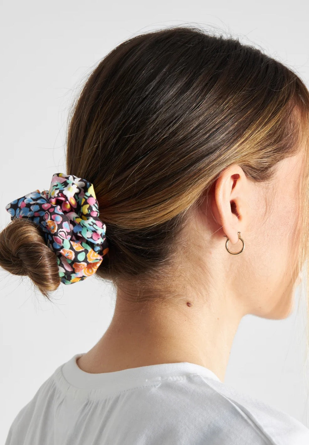 SCRUNCHIE MEADOW FLOWERS MULTI COLOUR