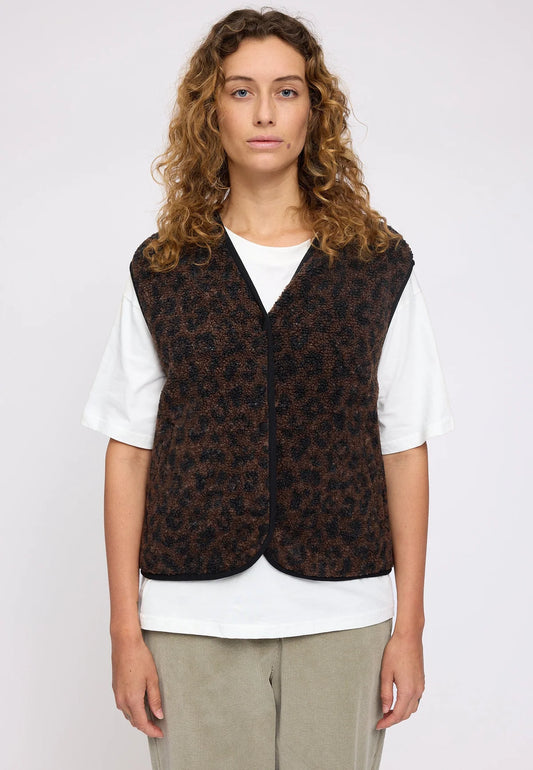 LEOPARD PRINT SHERPA GILET | CHESTNUT