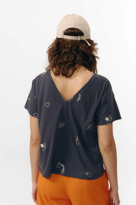 NANSA EMBROIDERED TOP DARK GREY