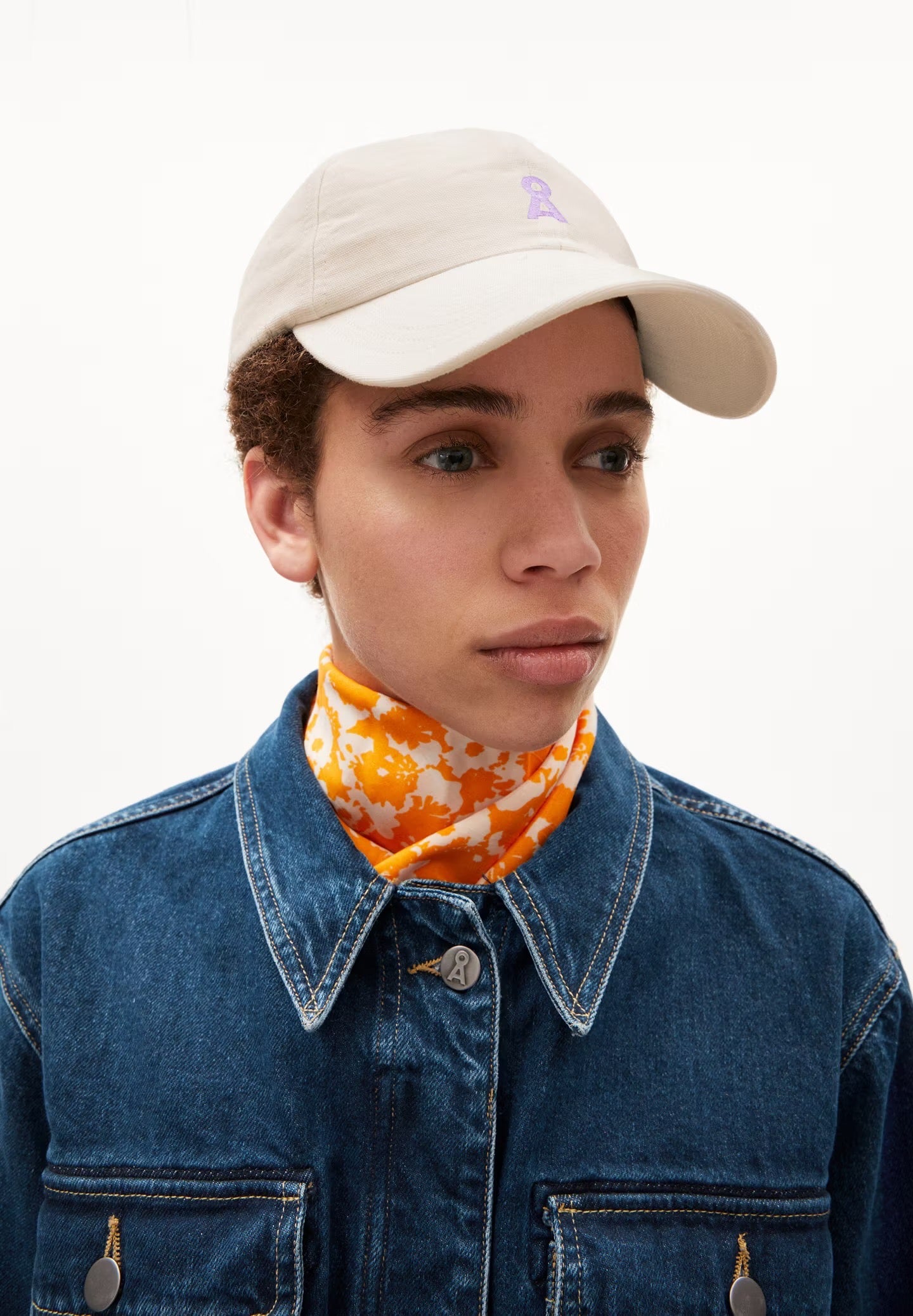 YENAAS BOLD CAP | OATMILK-LAVENDER LIGHT