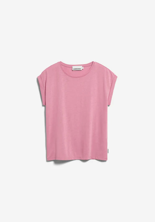 JILAANA ORGANIC COTTON AND TENCEL™ LYOCELL T-SHIRT | WASHED BERRY