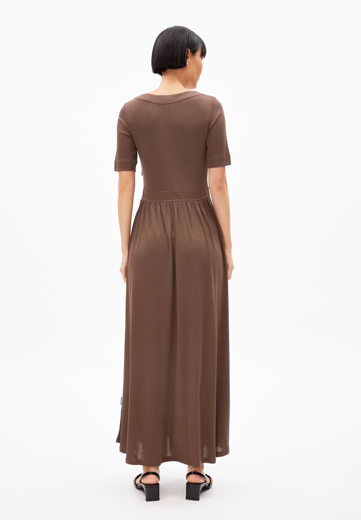 BERENIKAA TENCEL™ LYOCELL JERSEY DRESS | TOASTY TAN