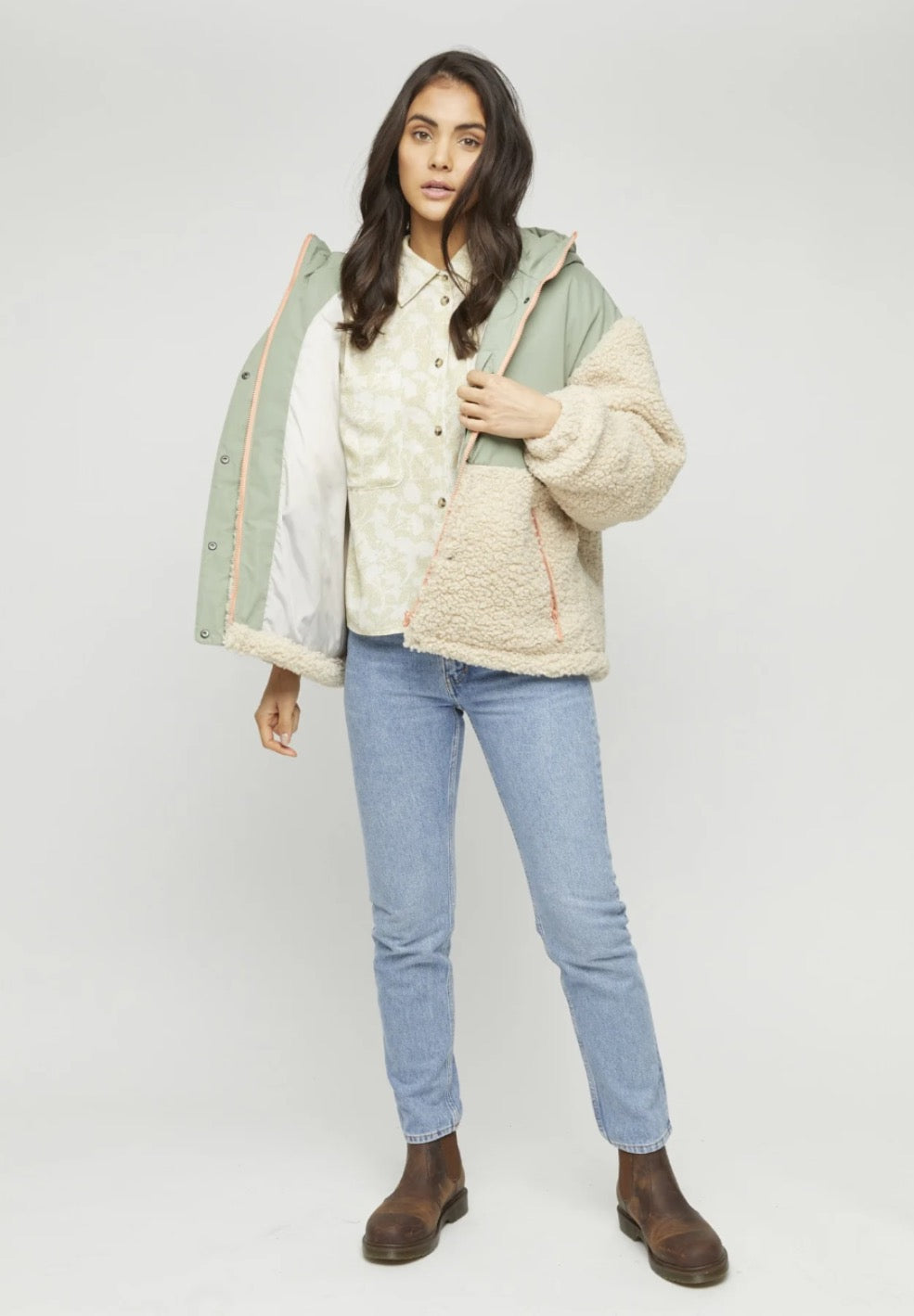 LAINE SHERPA JACKET | SEA GREEN