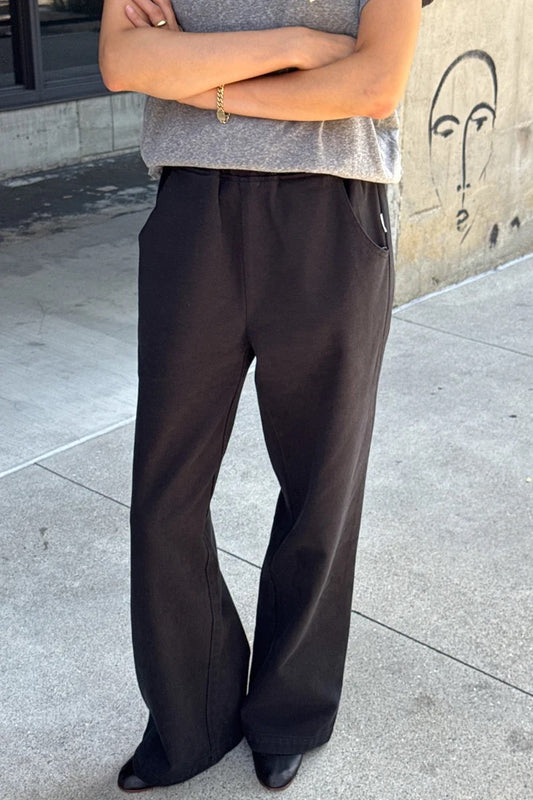 Straight wide leg BON pants from Le Bon Shoppe, elastic waistband and deep side pockets, made from 100% cotton canvas in black.
