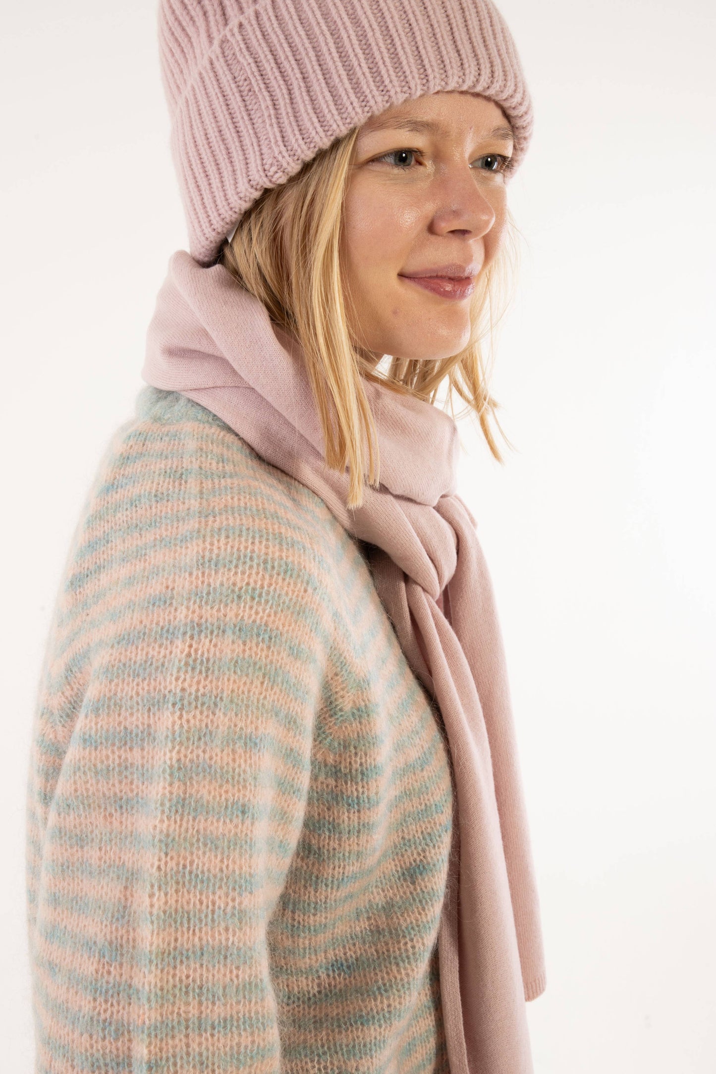 DANEWARM THOUGHTS MERINO WOOL BEANIE | POWDER PINK