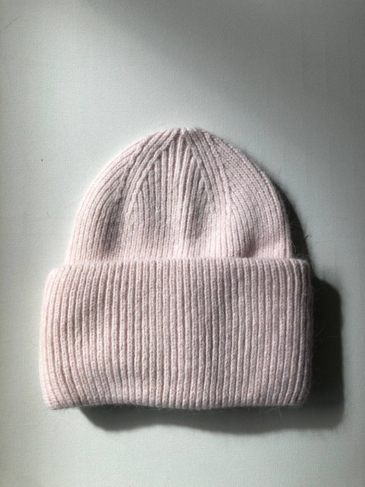 ANGORA AND WOOL BEANIE | SAKURA LIGHT PINK