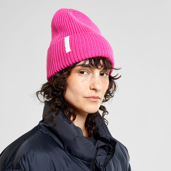 BEANIE NARVIK FUCHSIA PINK