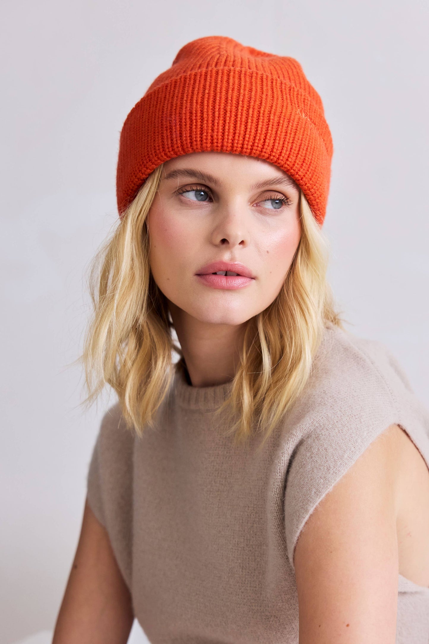 MERINO WOOL EMBROIDERED BEANIE | SUNKISSED CORAL