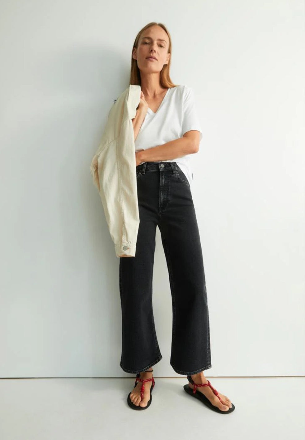 MURLIAA CROPPED JEANS | EBONY BLACK