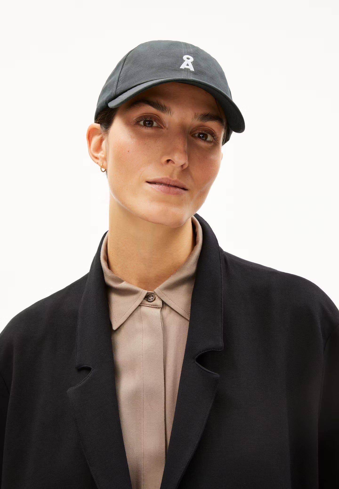 YENAAS BOLD CAP | SPACE STEEL