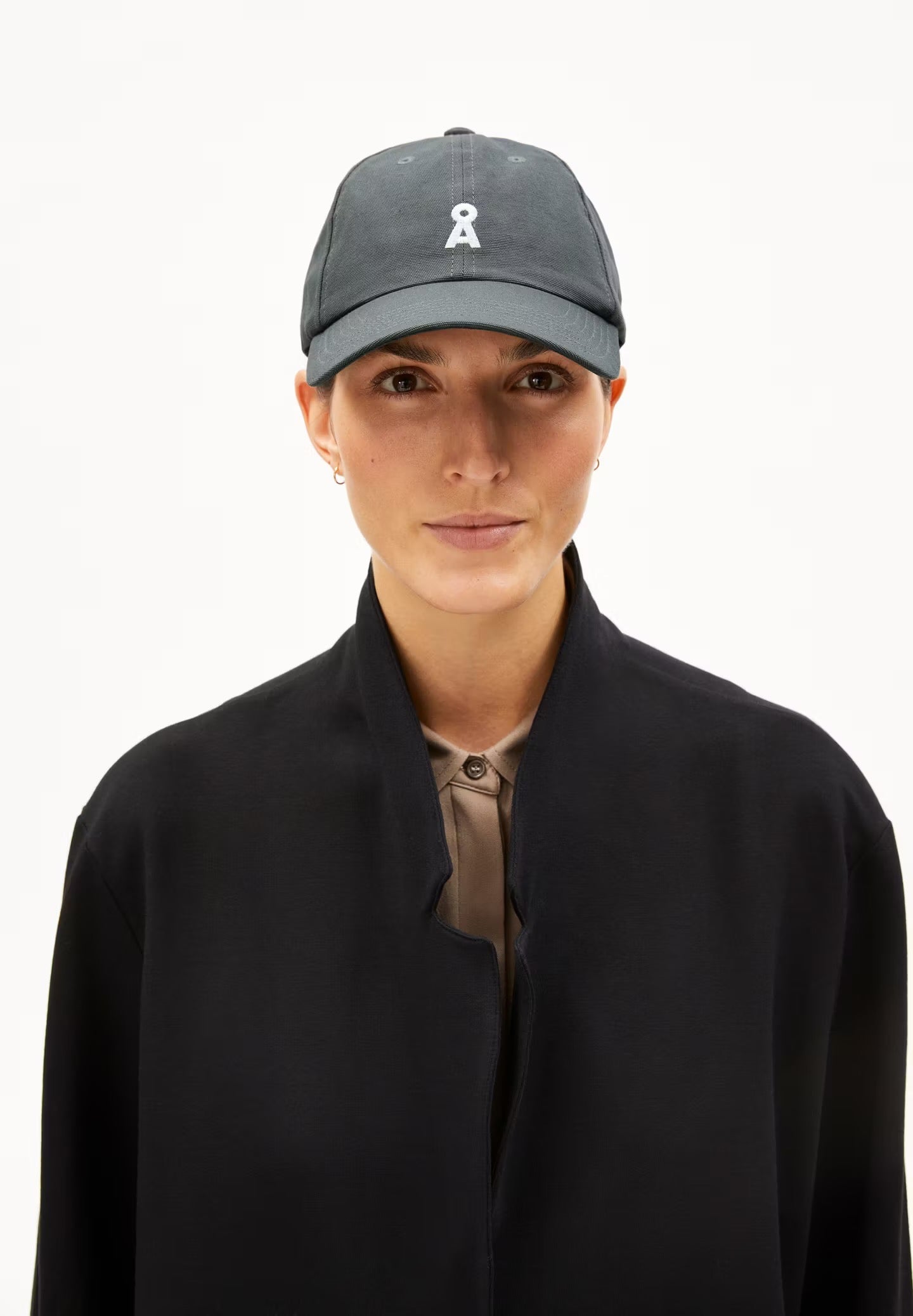 YENAAS BOLD CAP | SPACE STEEL