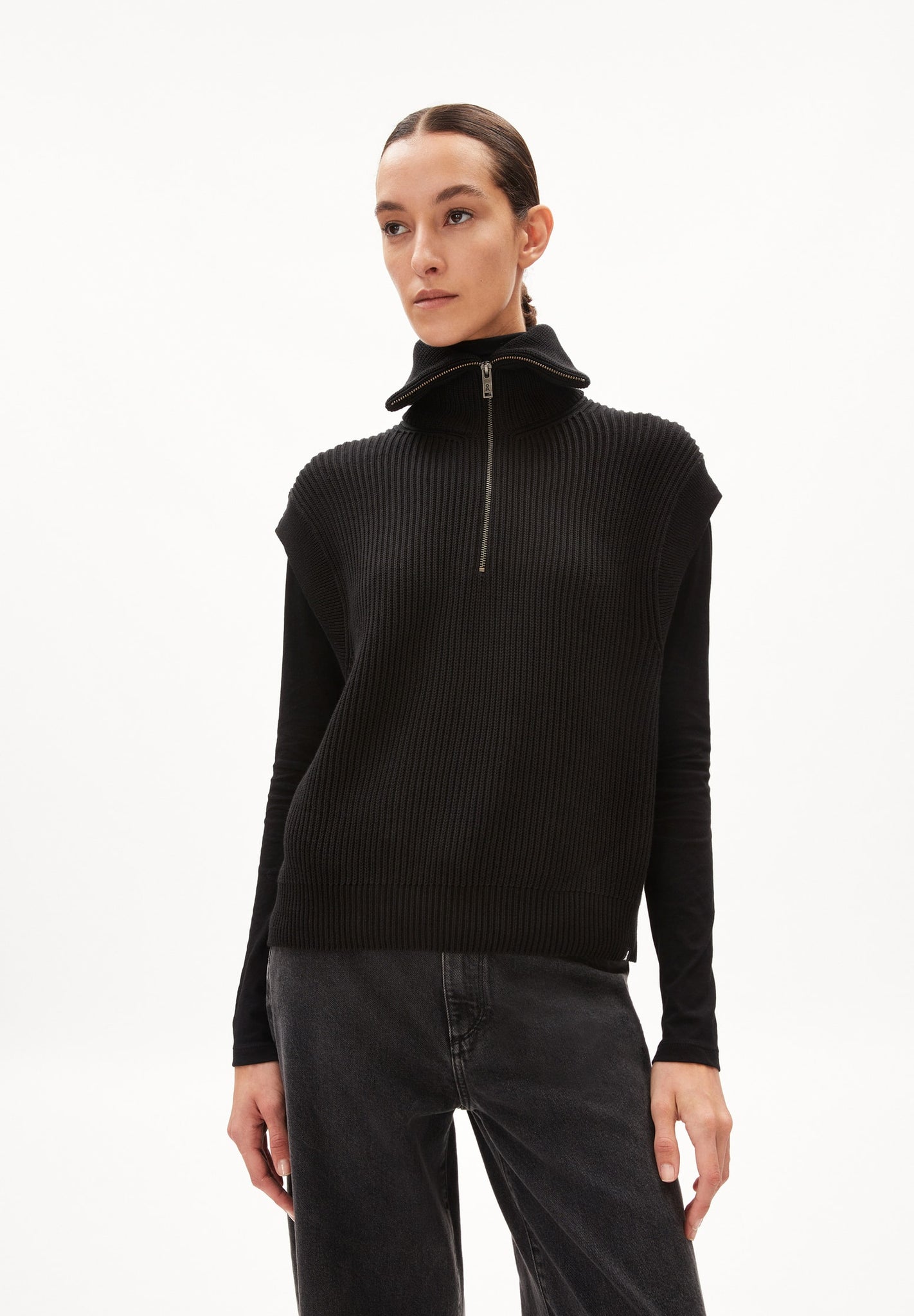 AYLAA SLIPOVER LOOSE FIT MADE OF ORGANIC COTTON || BLACK