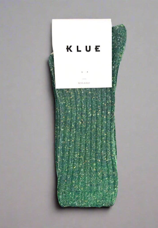 WOOL AND SILK BLEND DUST STAR SOCKS | GREEN