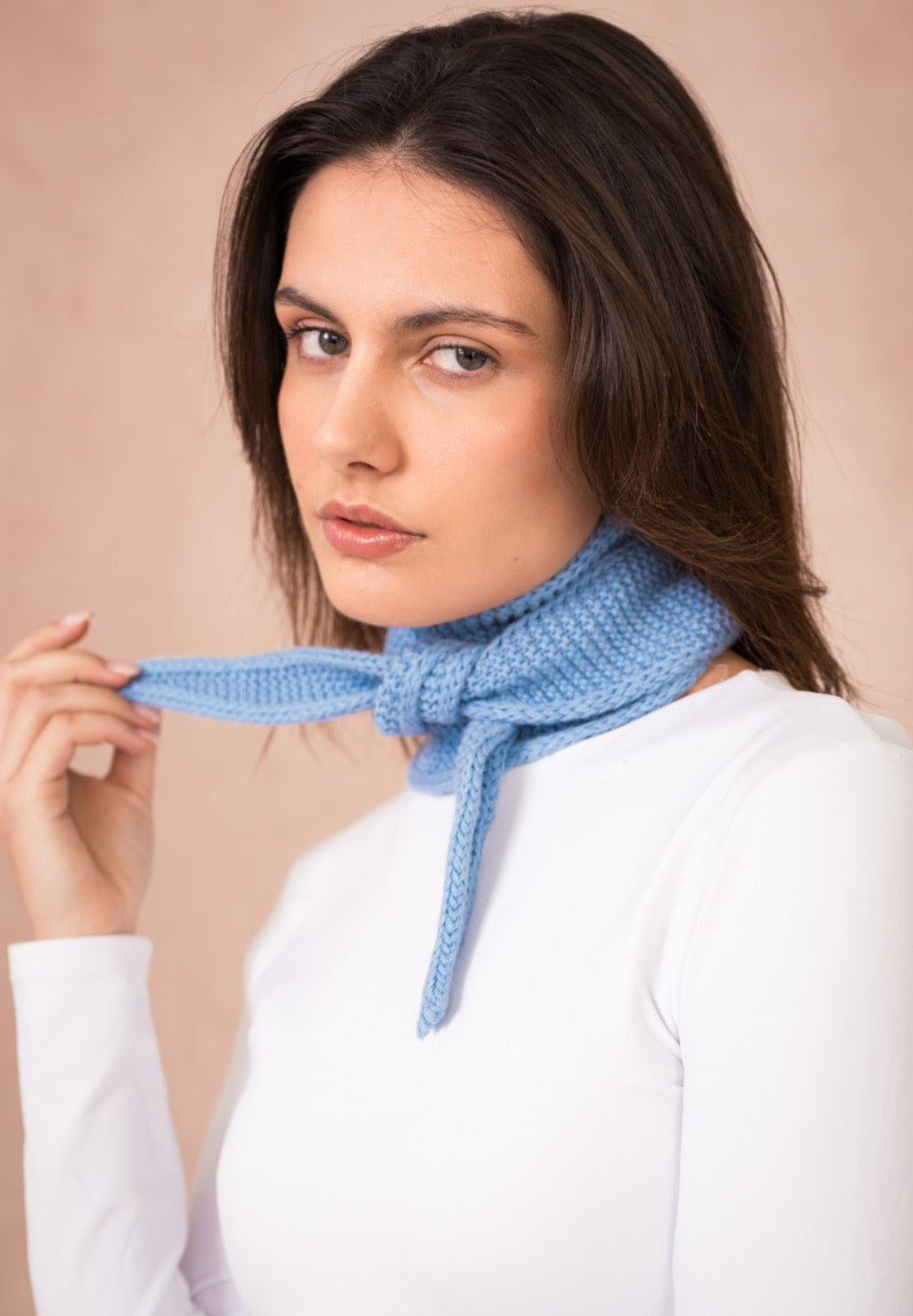SOPHIE KNITTED NECK SCARF | LIGHT BLUE