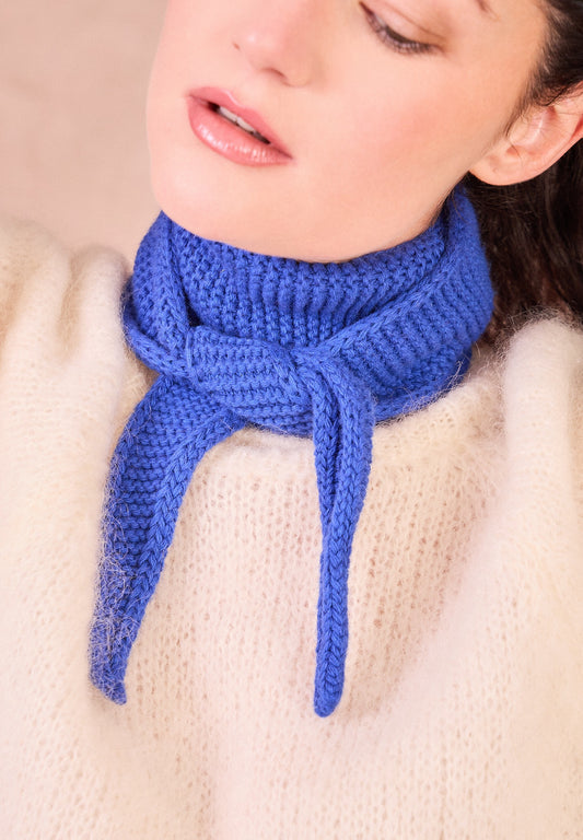 SOPHIE KNITTED NECK SCARF | ELECTRIC BLUE