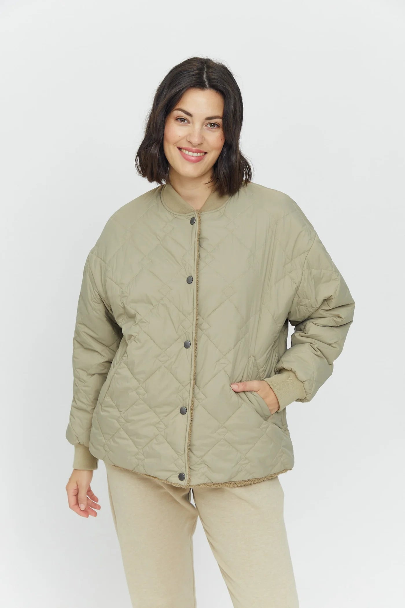 CLAY REVERSIBLE TEDDY JACKET | SANDY OLIVE