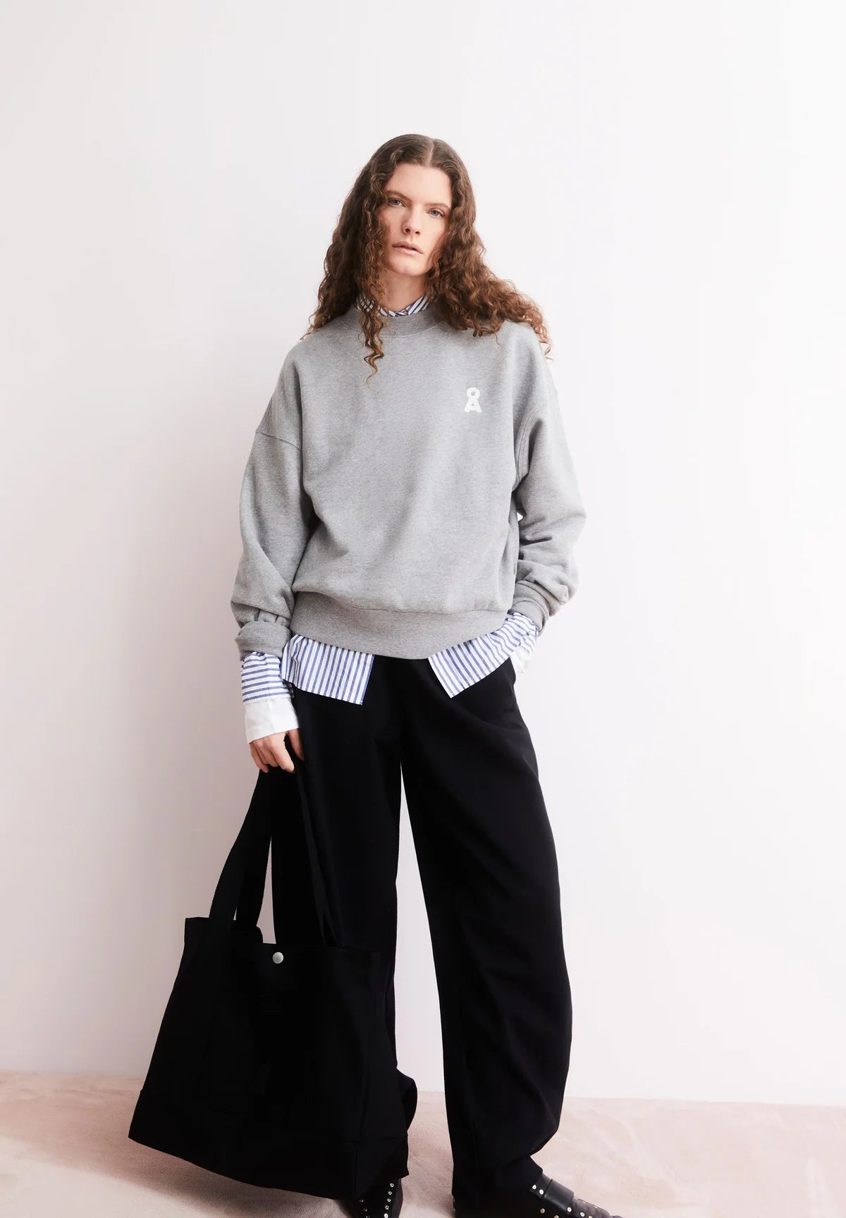 ICONIC Å ALIZAA SWEATSHIRT | SILVER MELANGE