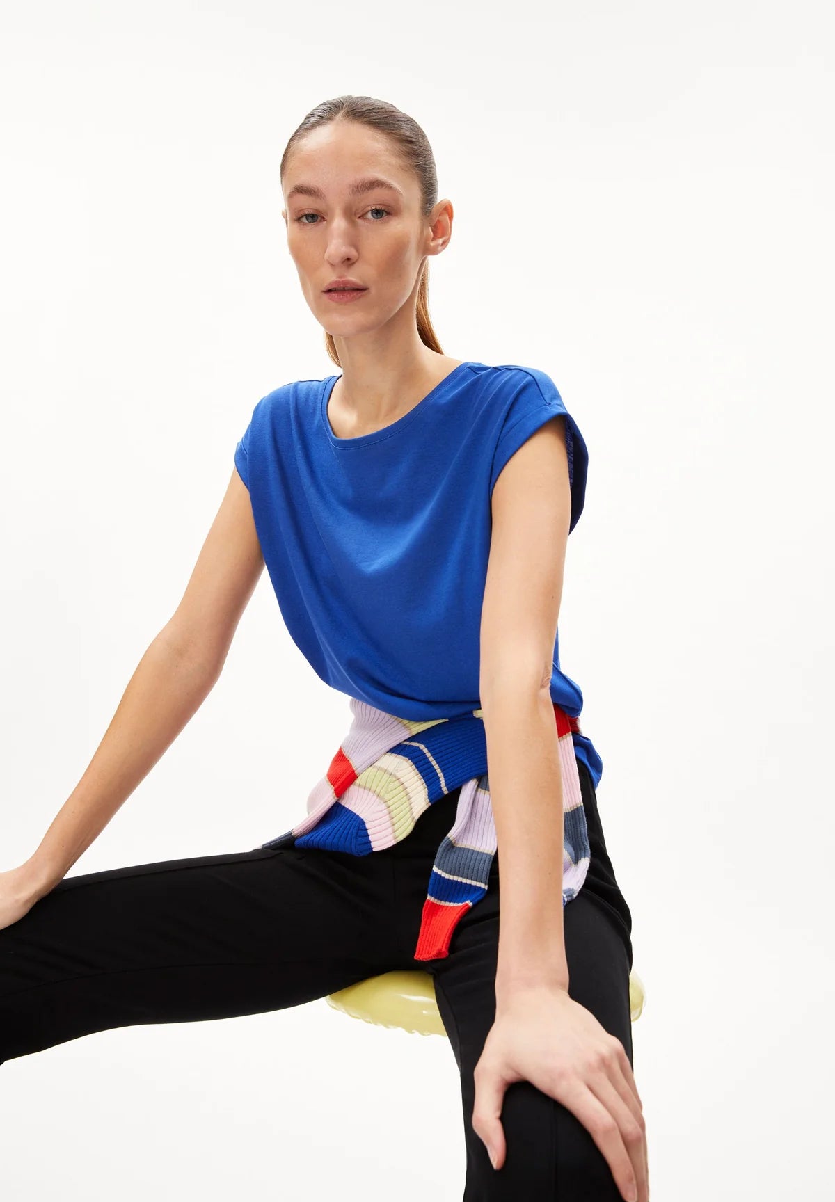 JILAANA ORGANIC COTTON AND TENCEL™ LYOCELL T-SHIRT | DYNAMO BLUE