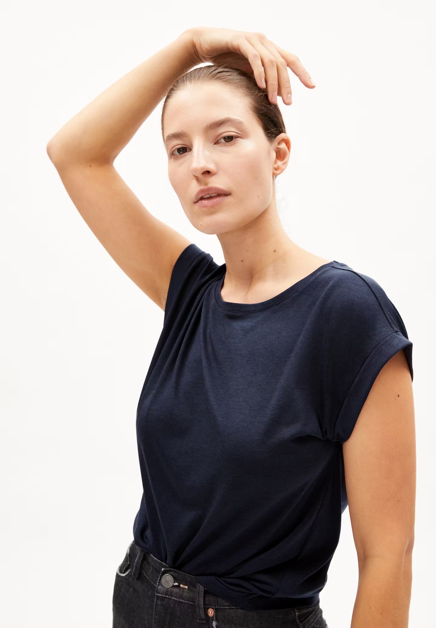 Relaxed fit cap sleeve t-shirt by ARMEDANGELS in navy blue, made from a sustainable TENCEL™ and organic cotton mix.