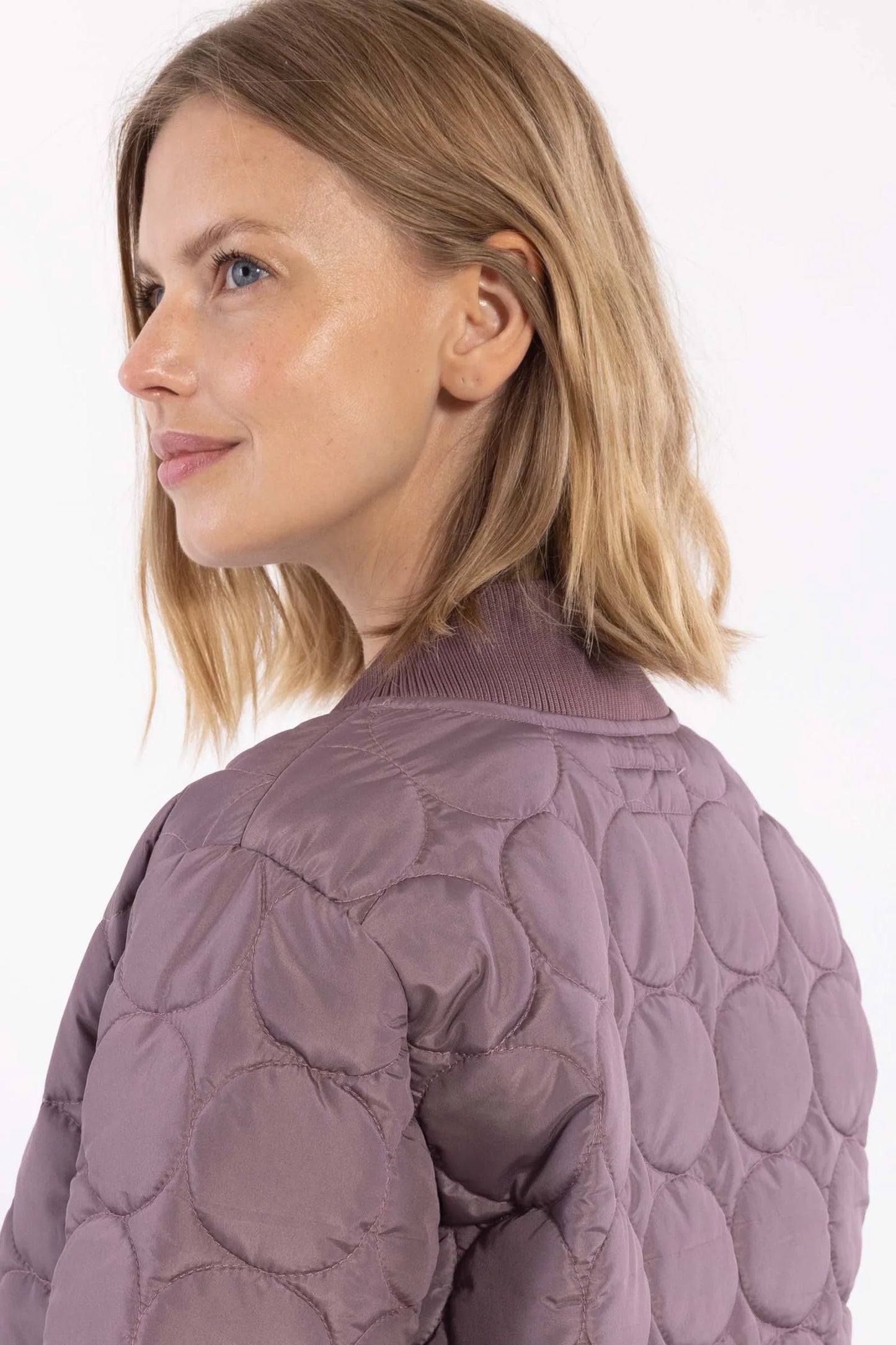 DANECANDO QUILTED JACKET  | MAUVE