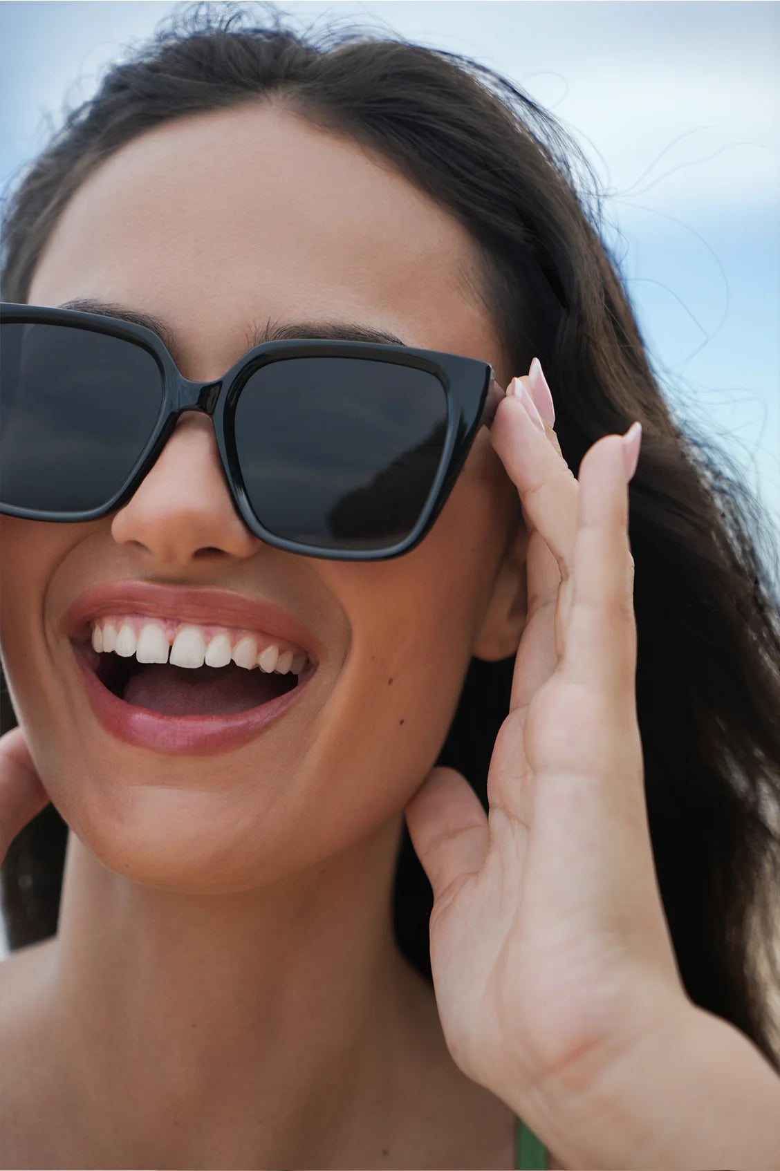 MILAN SQUARE SUNGLASSES | BLACK
