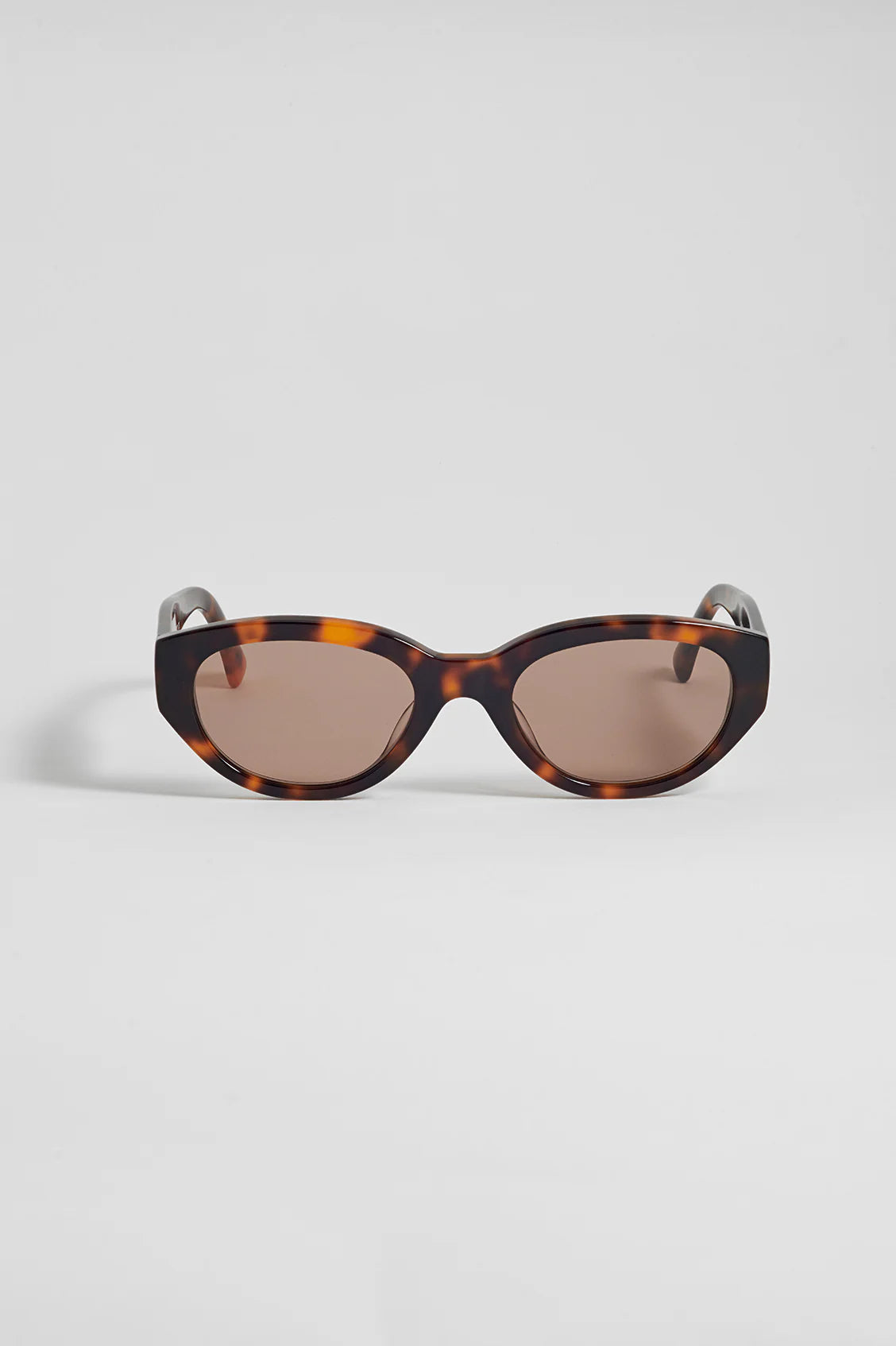 LONDON OVAL SUNGLASSES | TORTOISESHELL