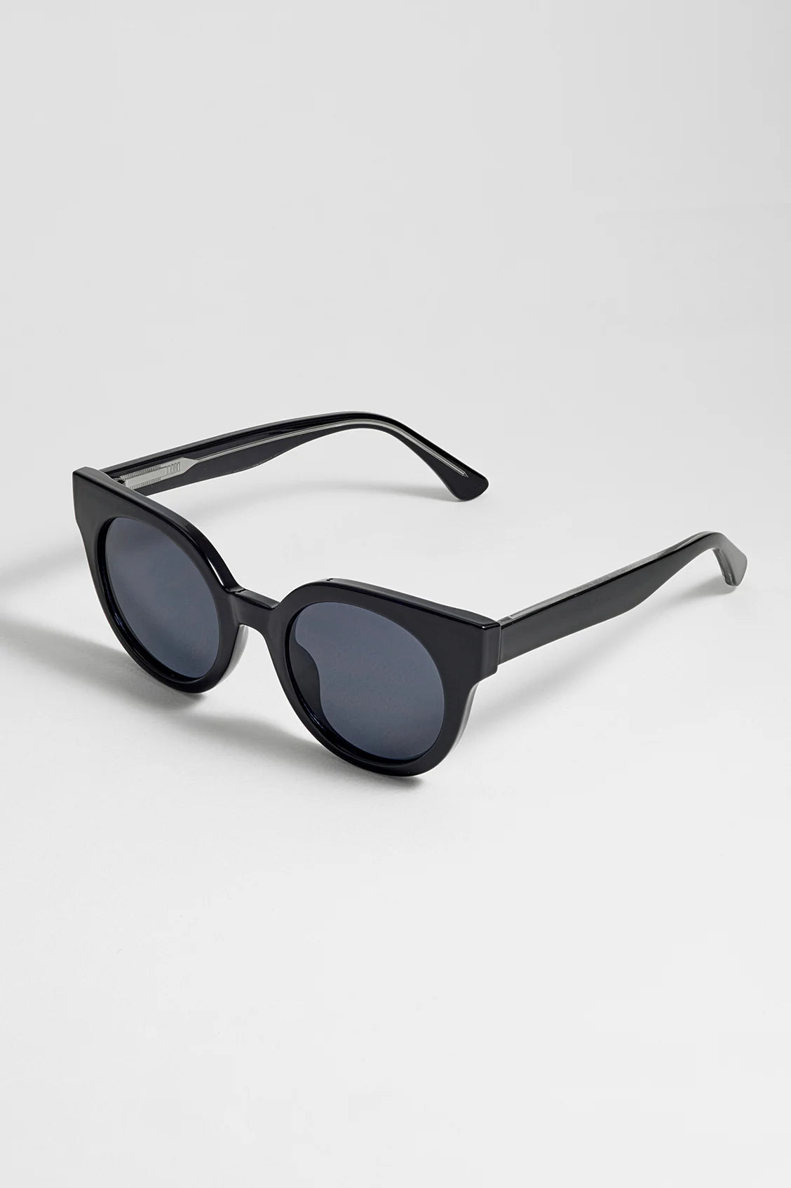 CAPRI CAT-EYE SUNGLASSES | BLACK