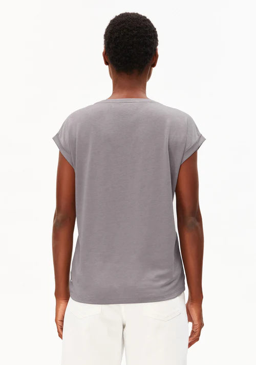 JILAANA ORGANIC COTTON AND TENCEL™ LYOCELL T-SHIRT | SEAL GREY