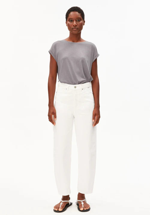 JILAANA ORGANIC COTTON AND TENCEL™ LYOCELL T-SHIRT | SEAL GREY