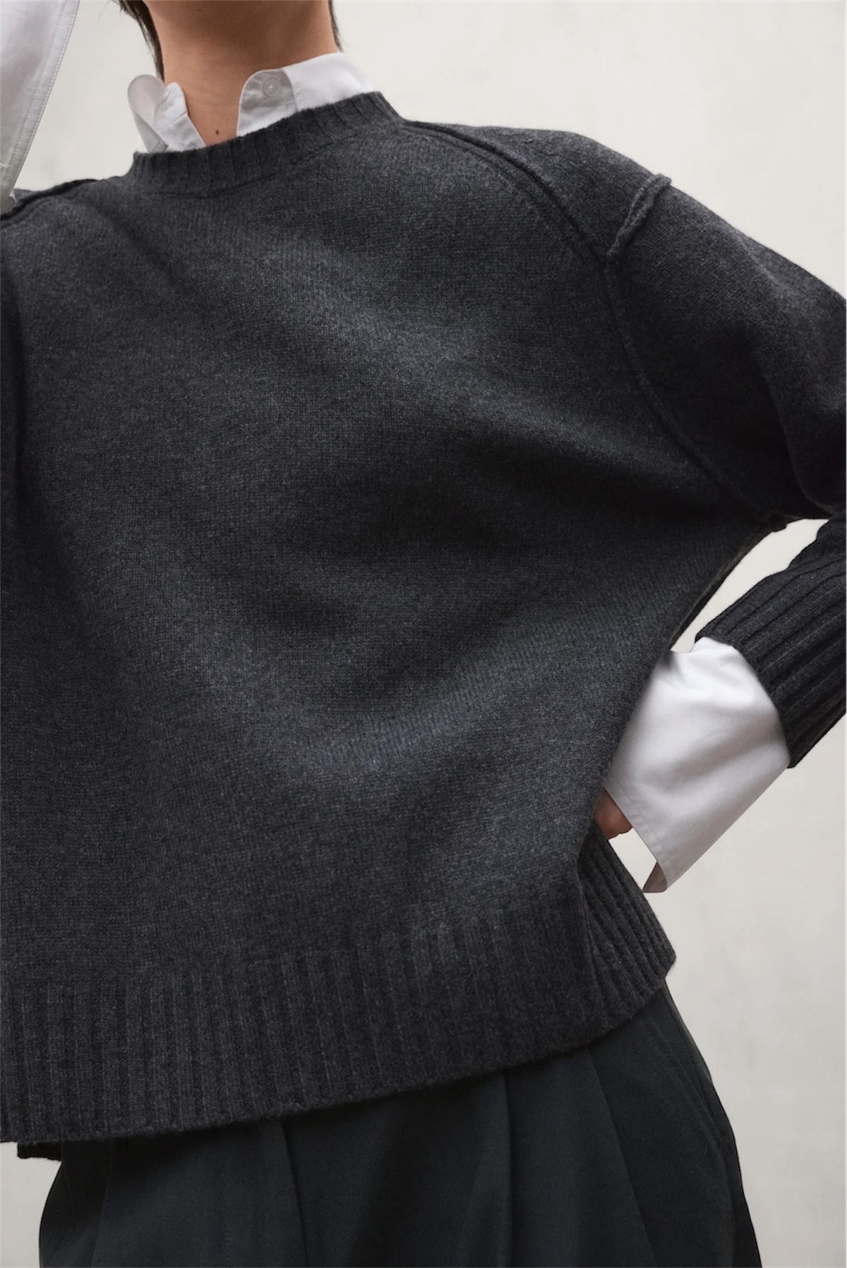 ECOALF Women's Recycled Wool Jumper Mocan – Dark Grey Melange