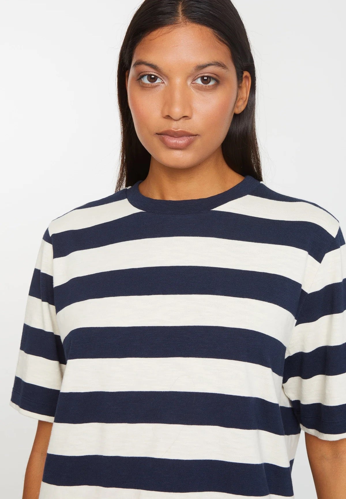 AZOLLA ORGANIC COTTON T-SHIRT | NAVY STRIPES