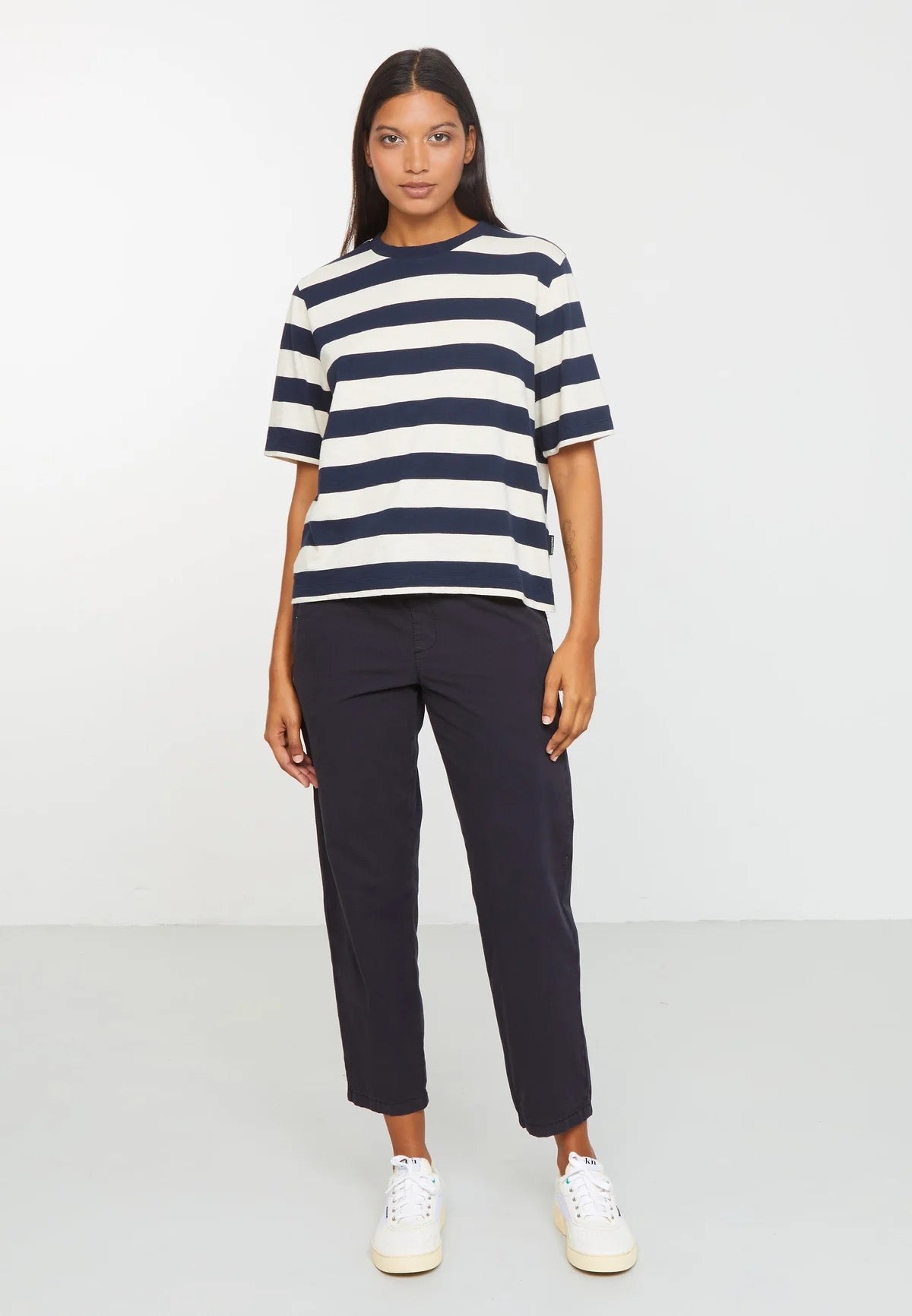 AZOLLA ORGANIC COTTON T-SHIRT | NAVY STRIPES