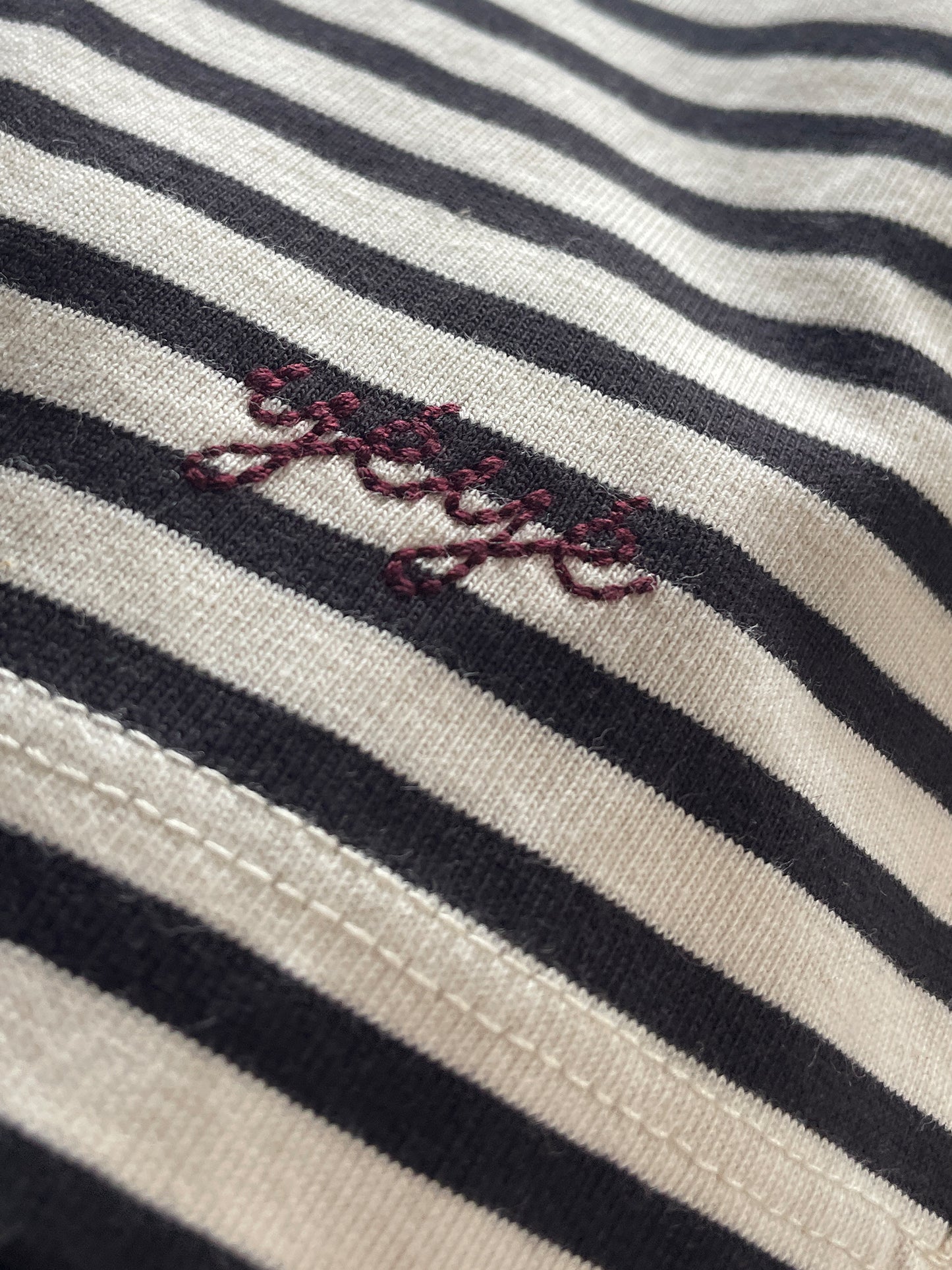 ICONIQUE LONGSLEEVE TOP