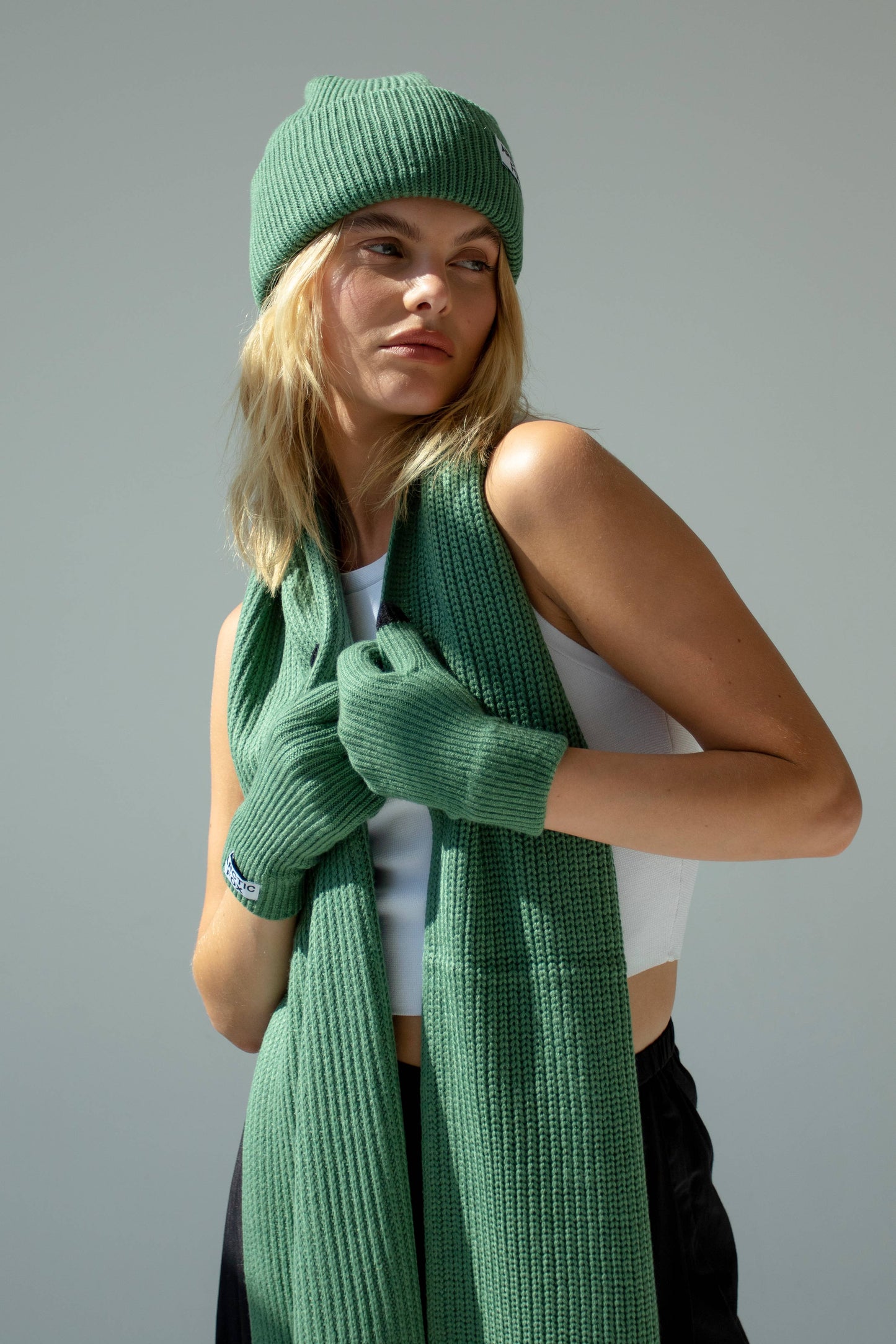 THE RECYCLED BOTTLE GLOVES | FOREST FERN