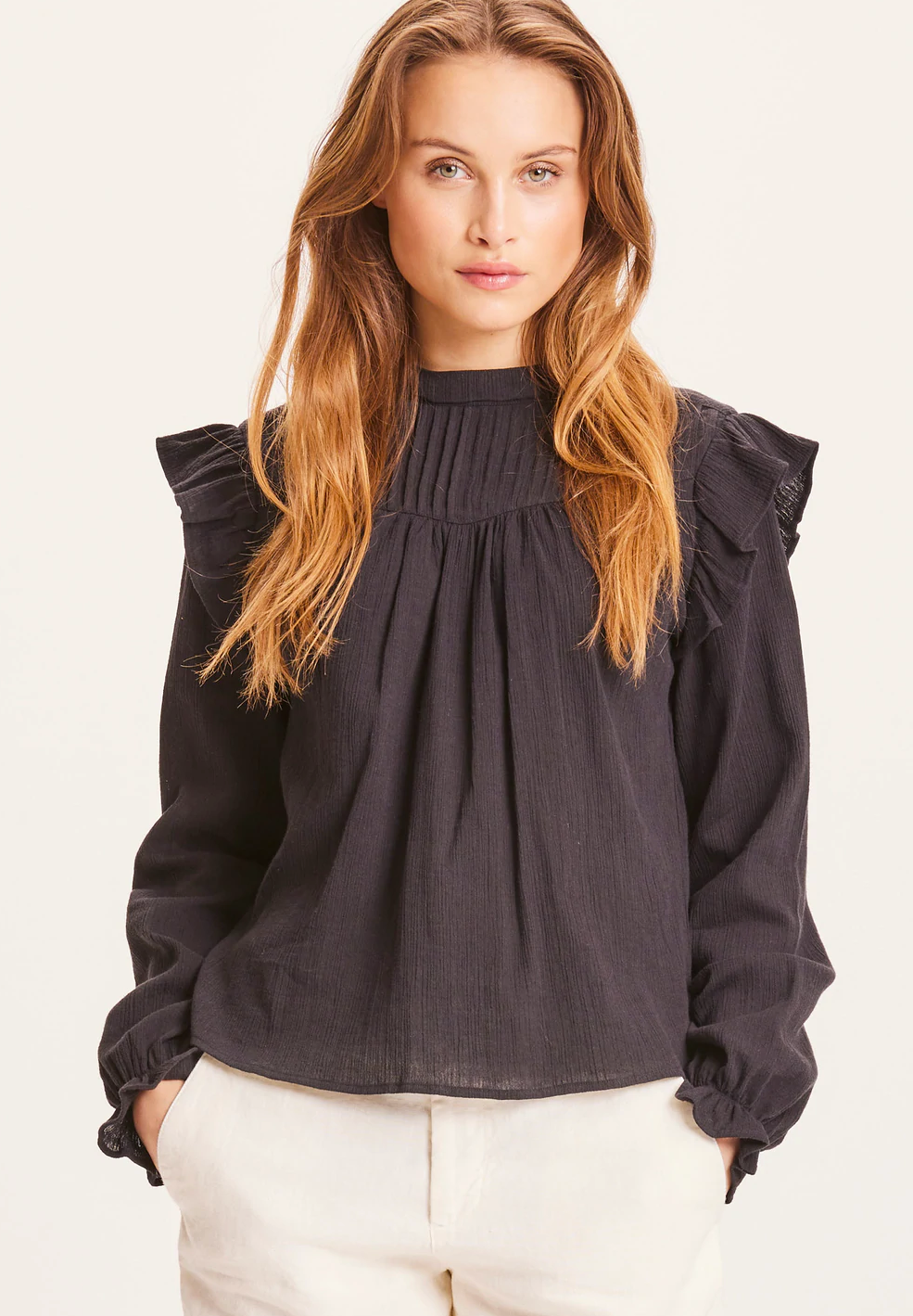 LILY RUFFLE BLOUSE