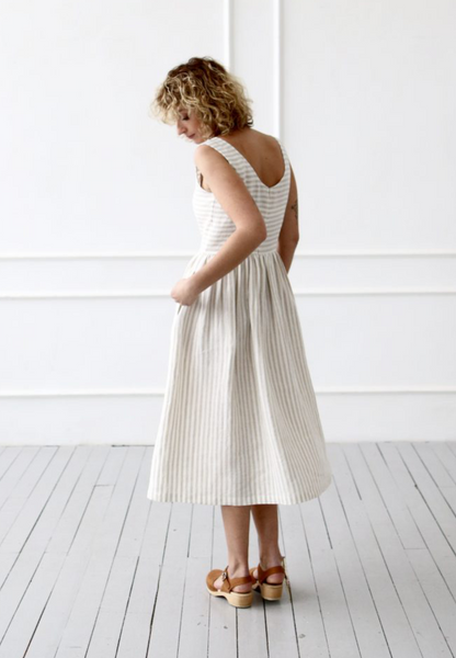 SLEEVELESS STRIPED LINEN DRESS